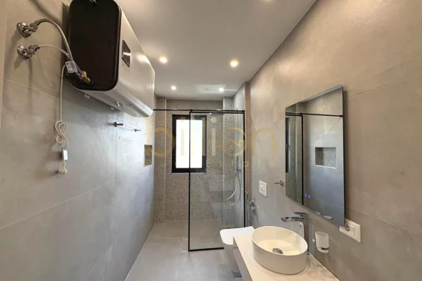 Shtepi me qera Apartament ne Tirane, 2+1, Mobilimi E mobiluar, Pagesa 900  Euro.