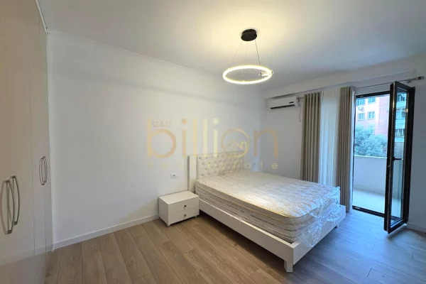Shtepi me qera Apartament ne Tirane, 2+1, Mobilimi E mobiluar, Pagesa 900  Euro.