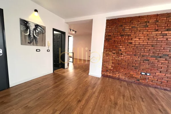 Zyre moderne me ndricim natyral 2+1+2 ne Komunen e Parisit! 1000 euro/muaj. Billion4427​