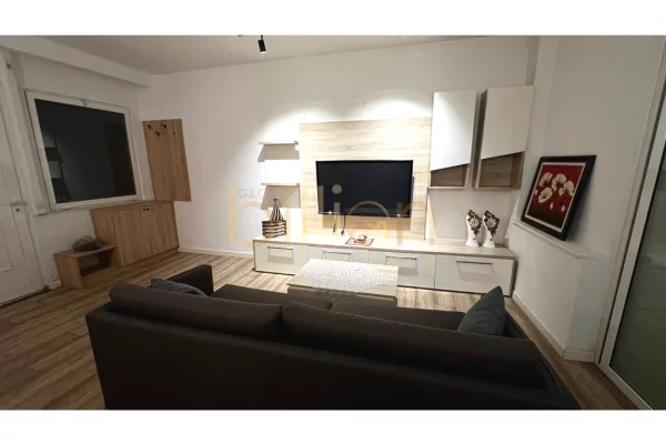 Shtepi me qera 1+1 ne Tirane - 500 Euro