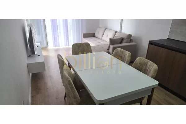 Shtepi me qera 2+1 ne Tirane - 500 Euro