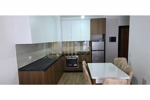 Shtepi me qera Apartament ne Tirane, 2+1, Mobilimi E mobiluar, Pagesa 500  Euro.