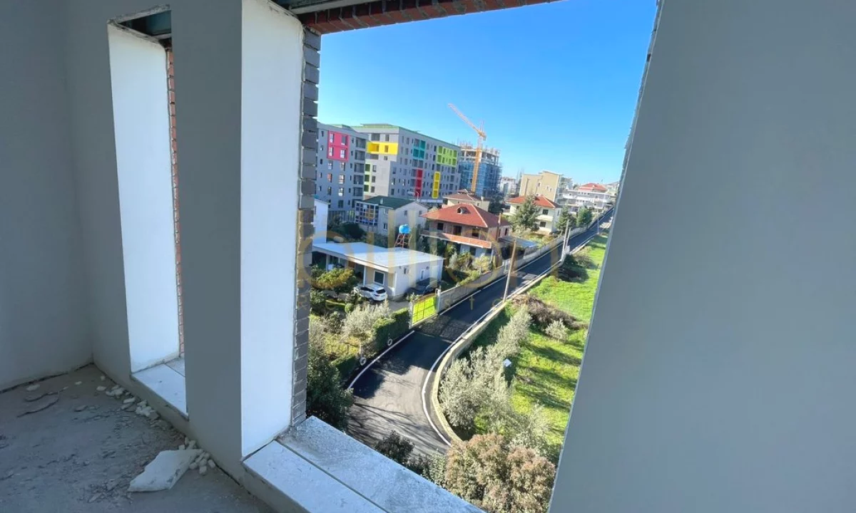 Appartamento in vendita a Tirana 2+1, Vuoto