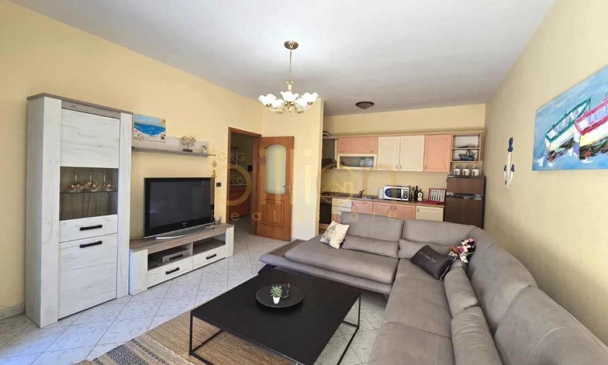 Appartamento in vendita a Durazzo 1+1, Arredato