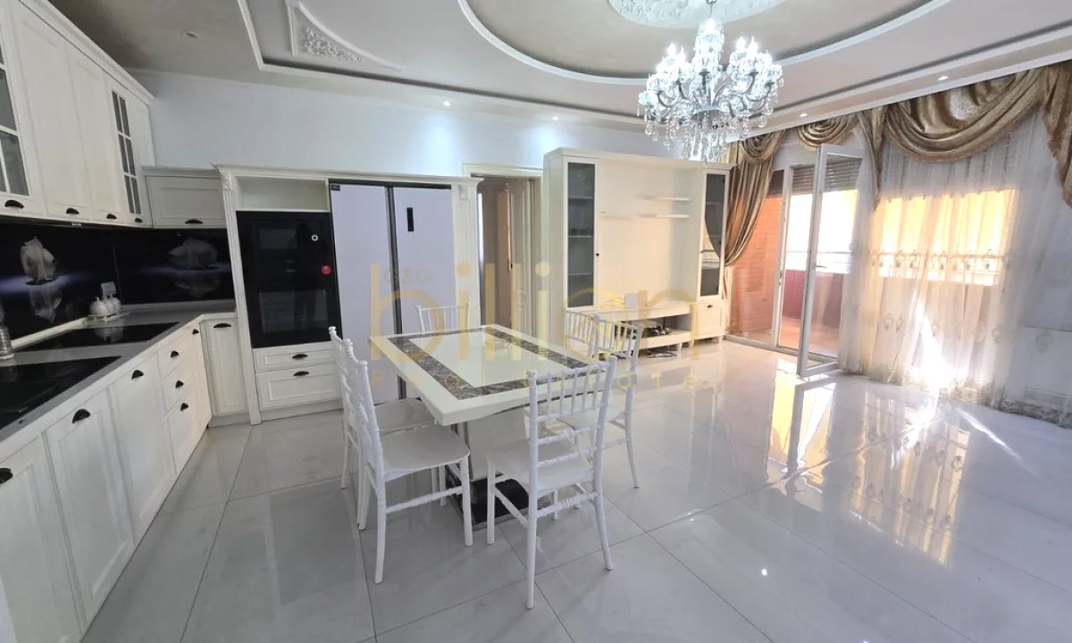 Shtepi ne shitje Apartament ne Tirane, 2+1, Mobilimi Pjeserisht e mobiluar, Pagesa 250,000  Euro.