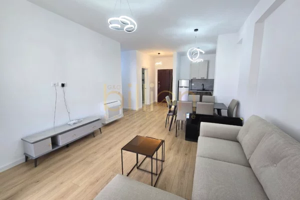 Shtepi ne shitje Apartament ne Tirane, 2+1, Mobilimi E mobiluar, Pagesa 250,000  Euro.