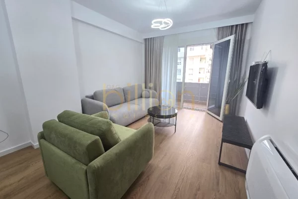 Shtepi ne shitje Apartament ne Tirane, 1+1, Mobilimi E mobiluar, Pagesa 177,000  Euro.