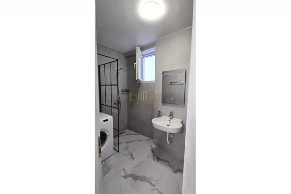 Shtepi me qera Apartament ne Tirane, 2+1, Mobilimi E mobiluar, Pagesa 630  Euro.