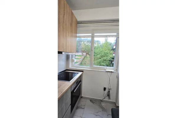 Shtepi me qera Apartament ne Tirane, 2+1, Mobilimi E mobiluar, Pagesa 630  Euro.