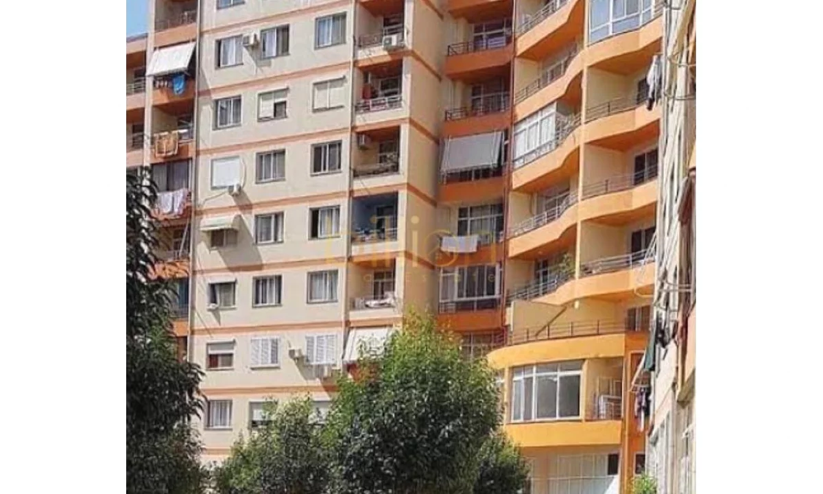 Shtepi me qera Apartament ne Tirane, 1+1, Mobilimi E mobiluar, Pagesa 450  Euro.