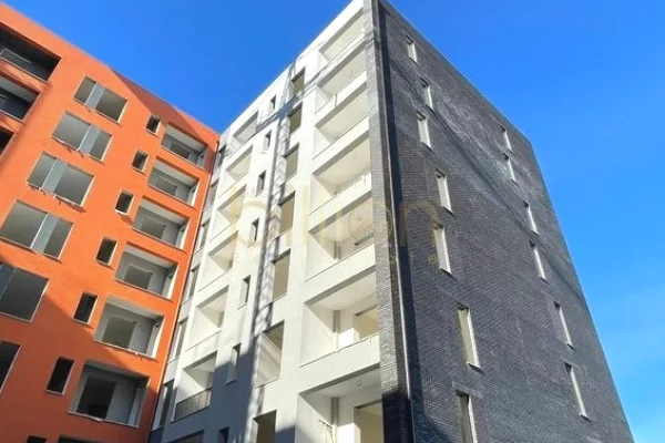 House for Sale 1+1 in Tirana - 78,300 Euro