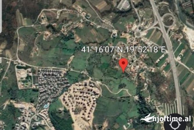 Terreno in vendita a Tirana - 512,500 Euro