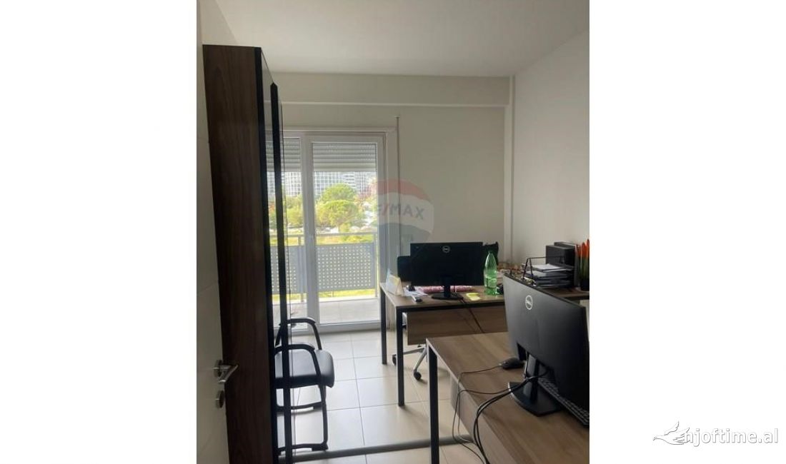 AMBIENT PER ZYRA TE RRUGA E KOSOVARVE