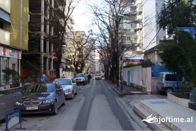Business Property in Sale 1+1 in Tirana - 490,000 Euro