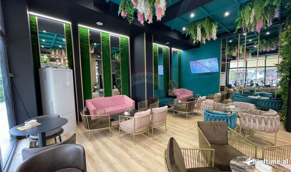 Okazion: Shitet Ambjent Bar Kafe ne zone e Astirit.