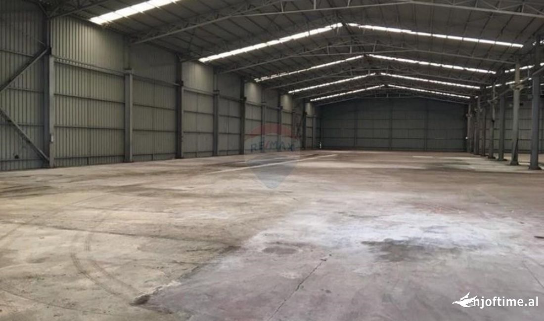 Shitet kapanon ne Kashar