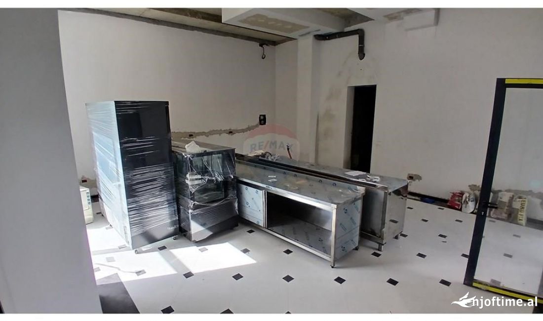 JEPET ME QIRA BAKERY-COFFEE TEK KOMPLEKSI ASL