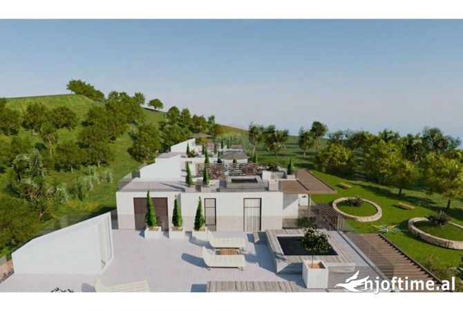 Duplex (casa a 2 piani) in vendita a Himara 3+1, Vuoto