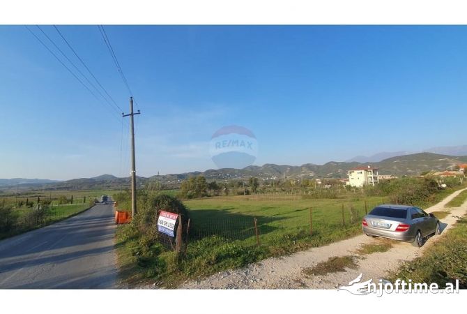 Toke ne shitje ne Vishaj, ferma 100, 3000m2!