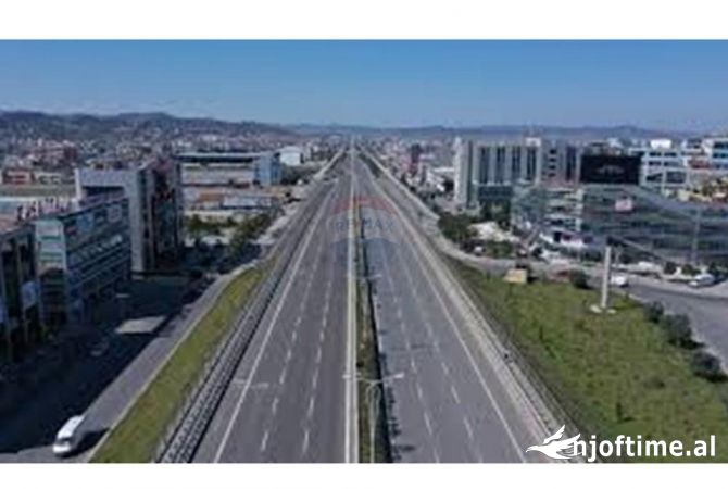 Business Property in Sale 4+1 in Tirana - 3,100,000 Euro