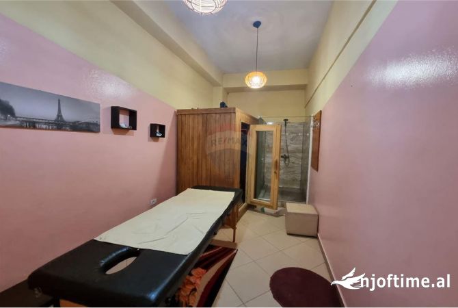 Business Property in Sale 1+1 in Tirana - 180,000 Euro