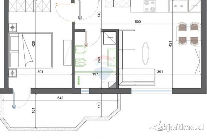 Ambiente Commerciale in Affitto 3+1 a Tirana - 4,000 Euro