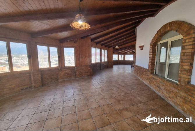 Ambient biznesi ne shitje 5+1 ne Tirane - 1,800,000 Euro