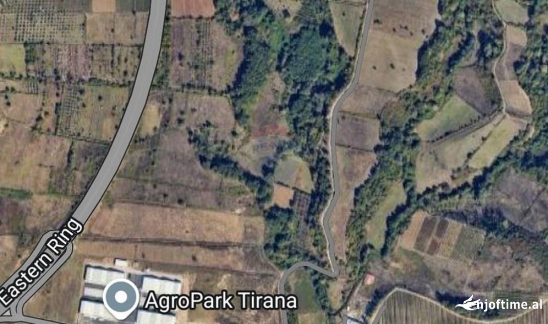 TOKE PER SHITJE PRANE AGRO PARK!