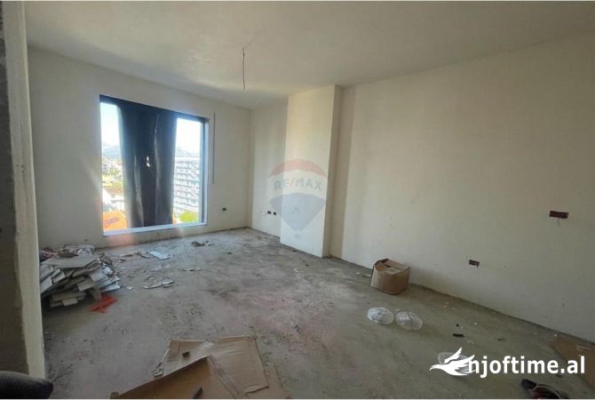 Shtepi ne shitje Apartament ne Tirane, 1+1, Mobilimi Bosh, pa mobiluar, Pagesa 86,021  Euro.