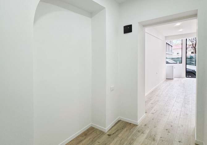 Ambient biznesi me qera 1+1 ne Tirane - 450 Euro