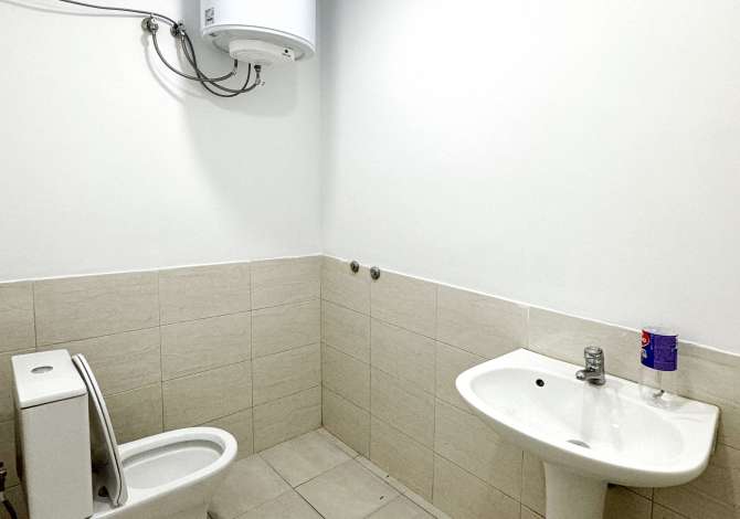 Ambient biznesi me qera 1+1 ne Tirane - 400 Euro