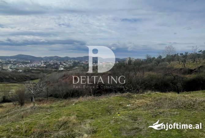 Terreno in vendita a Tirana - 610,000 Euro