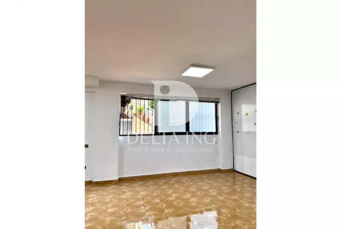 Business Property for Rent 1+1 in Tirana - 600 Euro