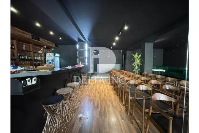Business Property for Rent 2+1 in Tirana - 2,500 Euro