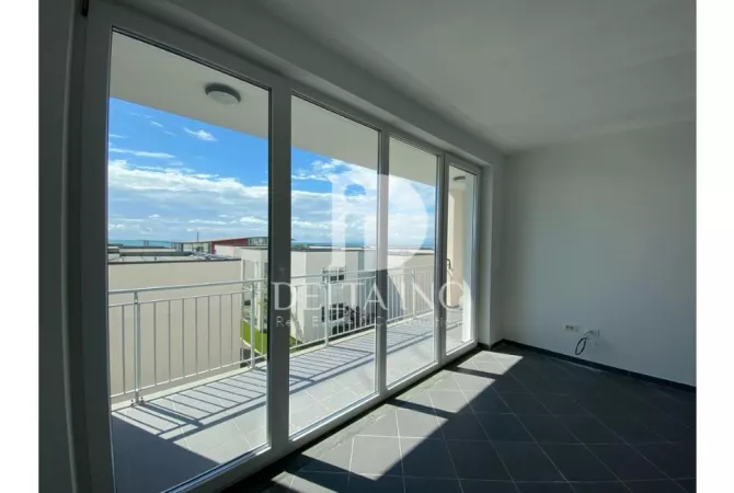 Shtepi ne shitje Apartament ne Lezhe, 1+1, Mobilimi Bosh, pa mobiluar, Pagesa 125,000  Euro.