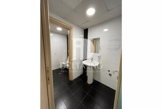 Jepet me Qira Ambient per Zyra ne zonen e Bllokut, prane Librit Universitar