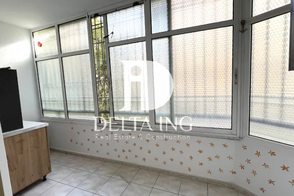 Jepet me Qira Ambient Biznesi prane Shkolles 11 Janari  – Tirane