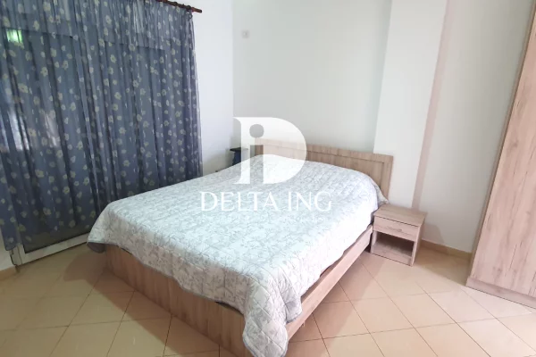 Shtepi ne shitje Apartament ne Tirane, 2+1, Mobilimi E mobiluar, Pagesa 154,000  Euro.