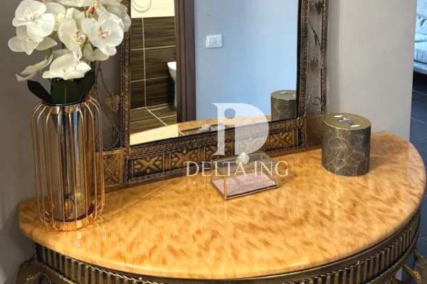 Shtepi me qera Apartament ne Tirane, 2+1, Mobilimi E mobiluar, Pagesa 1,000  Euro.