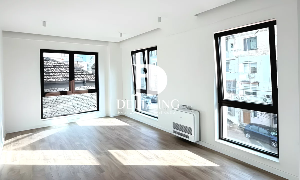 AMBIENT ME QIRA – PRANE SHKOLLES “ARBEN BROCI”, MYSYLM SHYRI