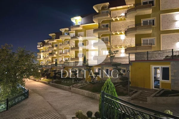 Appartamento in vendita a Tirana 2+1, Vuoto