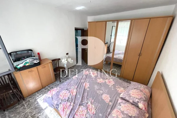 Shtepi ne shitje Apartament ne Tirane, 1+1, Mobilimi E mobiluar, Pagesa 95,000  Euro.