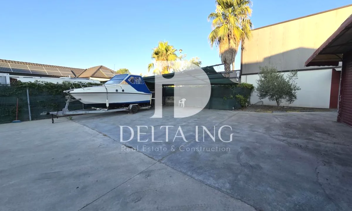 MAGAZINE ME QIRA – DOMJE (PRANE RRUGES KRYESORE)