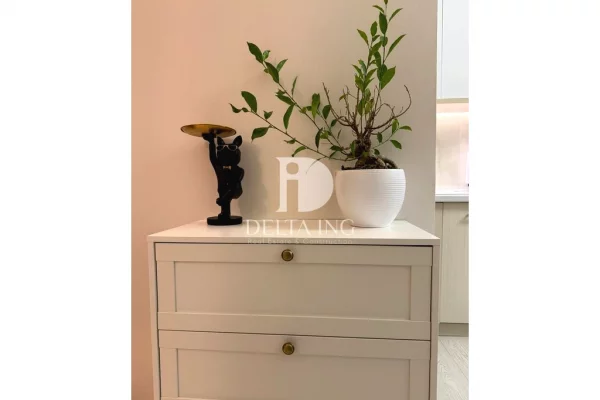 Appartamento in vendita a Tirana 1+1, Arredato