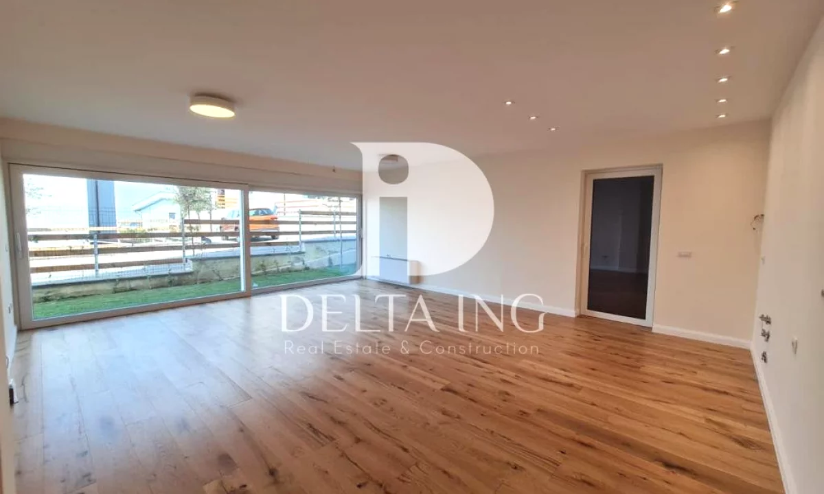 Villa di lusso in vendita a Tirana 7+1, SemiArredato