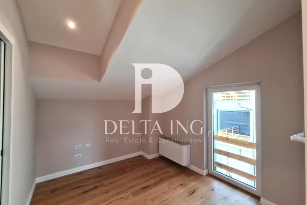 Villa di lusso in vendita a Tirana 7+1, SemiArredato