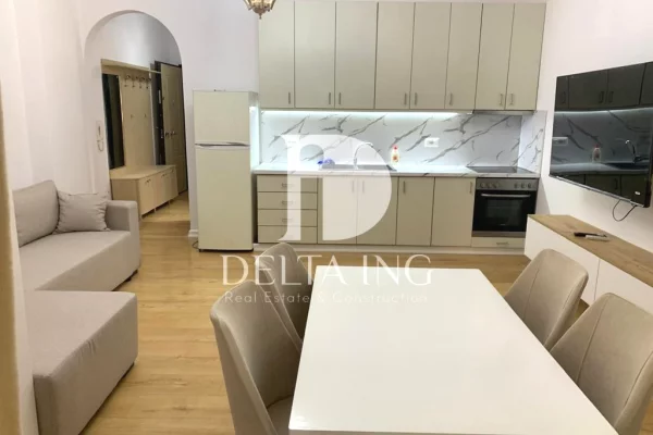 Shtepi ne shitje Apartament ne Tirane, 1+1, Mobilimi E mobiluar, Pagesa 148,800  Euro.