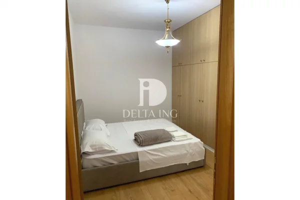 Shtepi ne shitje Apartament ne Tirane, 1+1, Mobilimi E mobiluar, Pagesa 148,800  Euro.