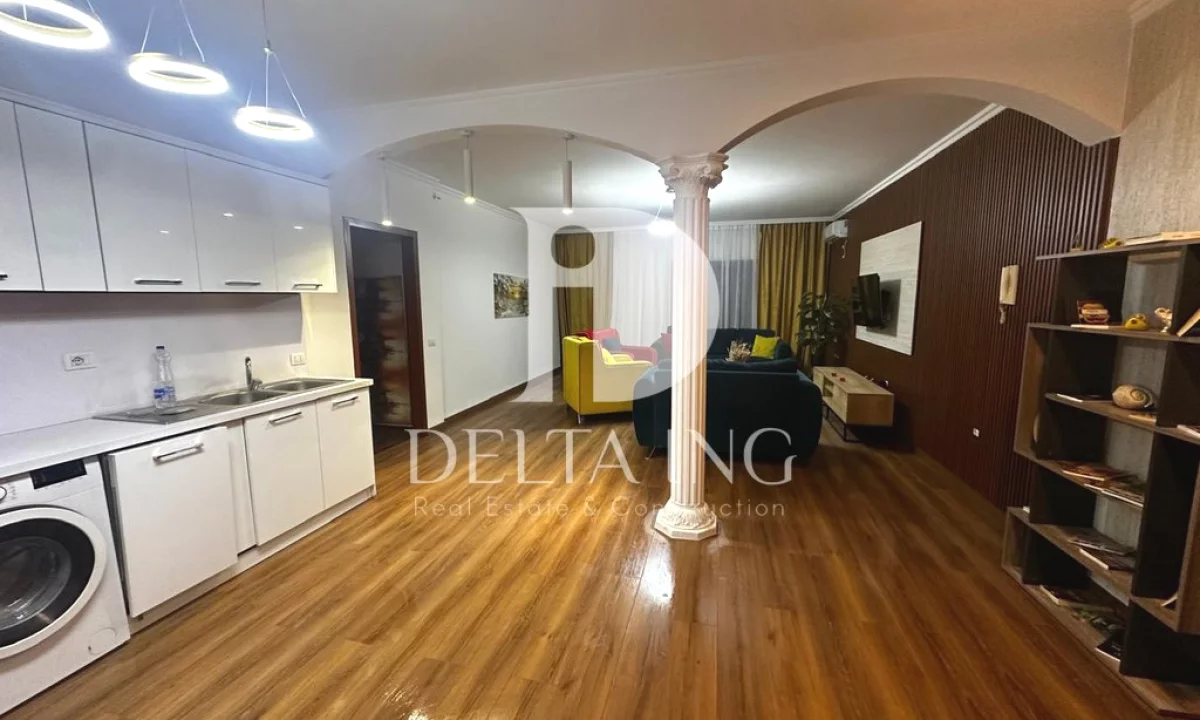 Appartamento in affitto a Tirana 2+1, Arredato