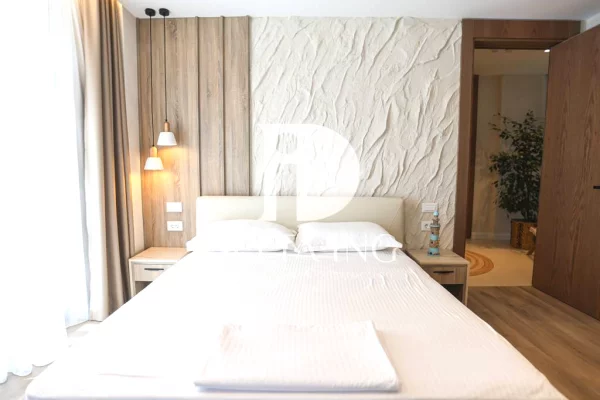 Shtepi ne shitje Vila Luksoze ne Durres, 7+1, Mobilimi E mobiluar, Pagesa 1,800,000  Euro.